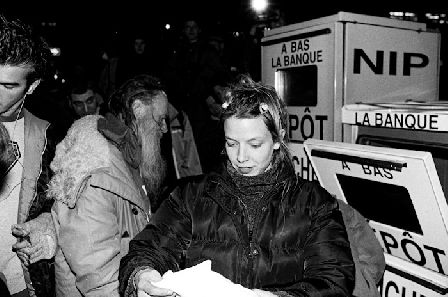 6-la-banque--bas---pour-entretiens 36410010
